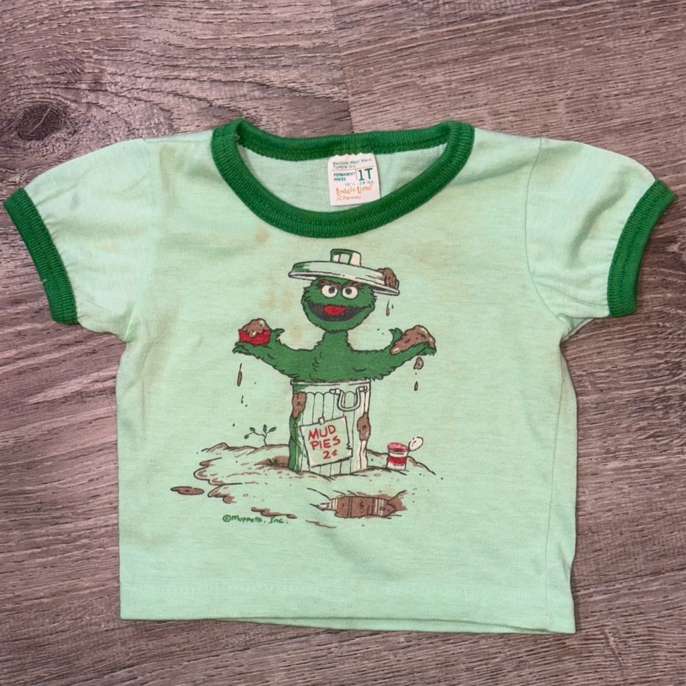 Vintage Sesame Street Oscar The Grouch mud pies 9-12